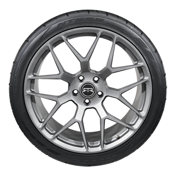 Nitto NT555 G2 - 215/45R18 (93Y) – RimRubber.bh